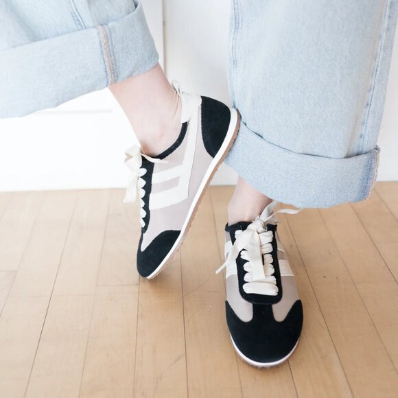 NEW FREE PEOPLE aces tennis shoe in chalk/desert sand $128 RETAIL 2511 4S2 - Picture 2 of 7